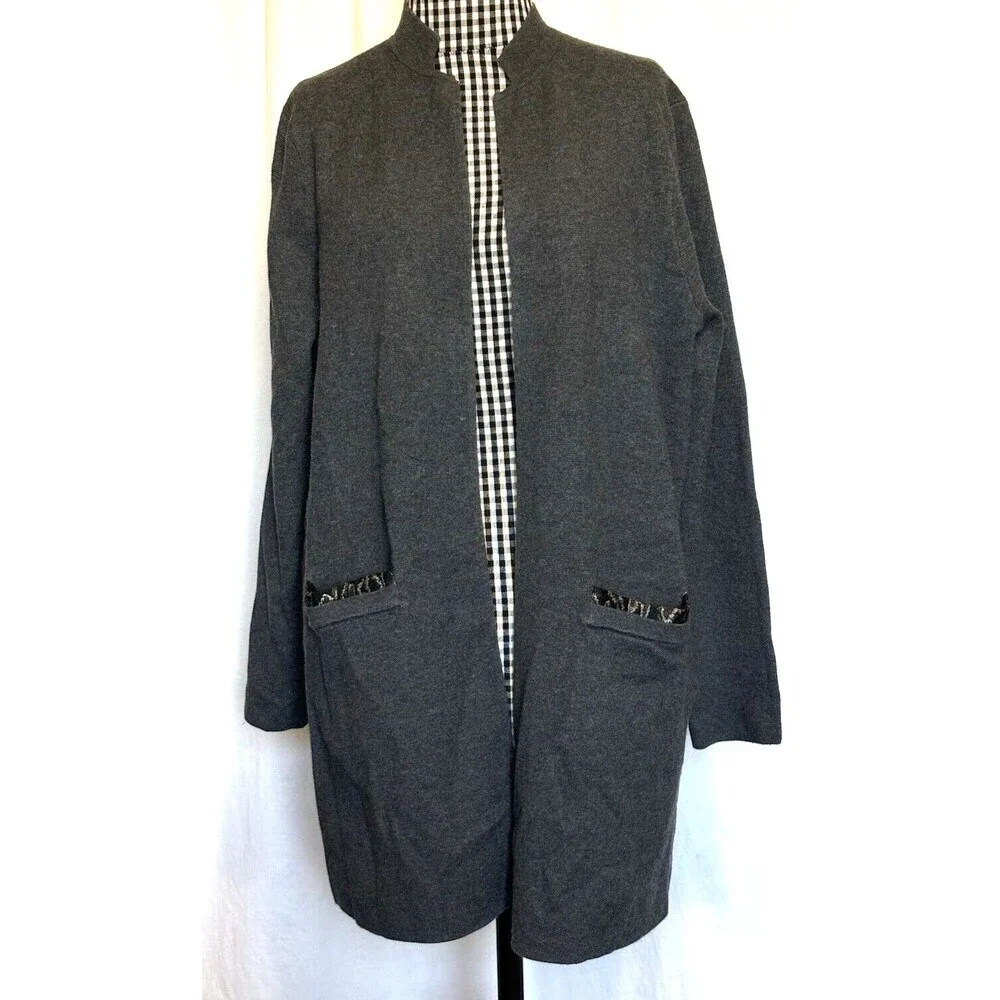 CHICO'S size 1 US M Gray Longline Jacket Cardigan Lightweight Animal Print Back